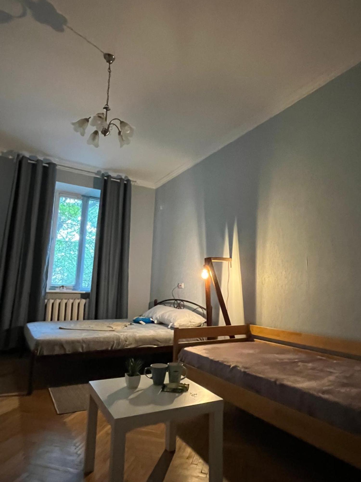 Ararat-Klovskaya Hostel-Apartments Kiev ภายนอก รูปภาพ