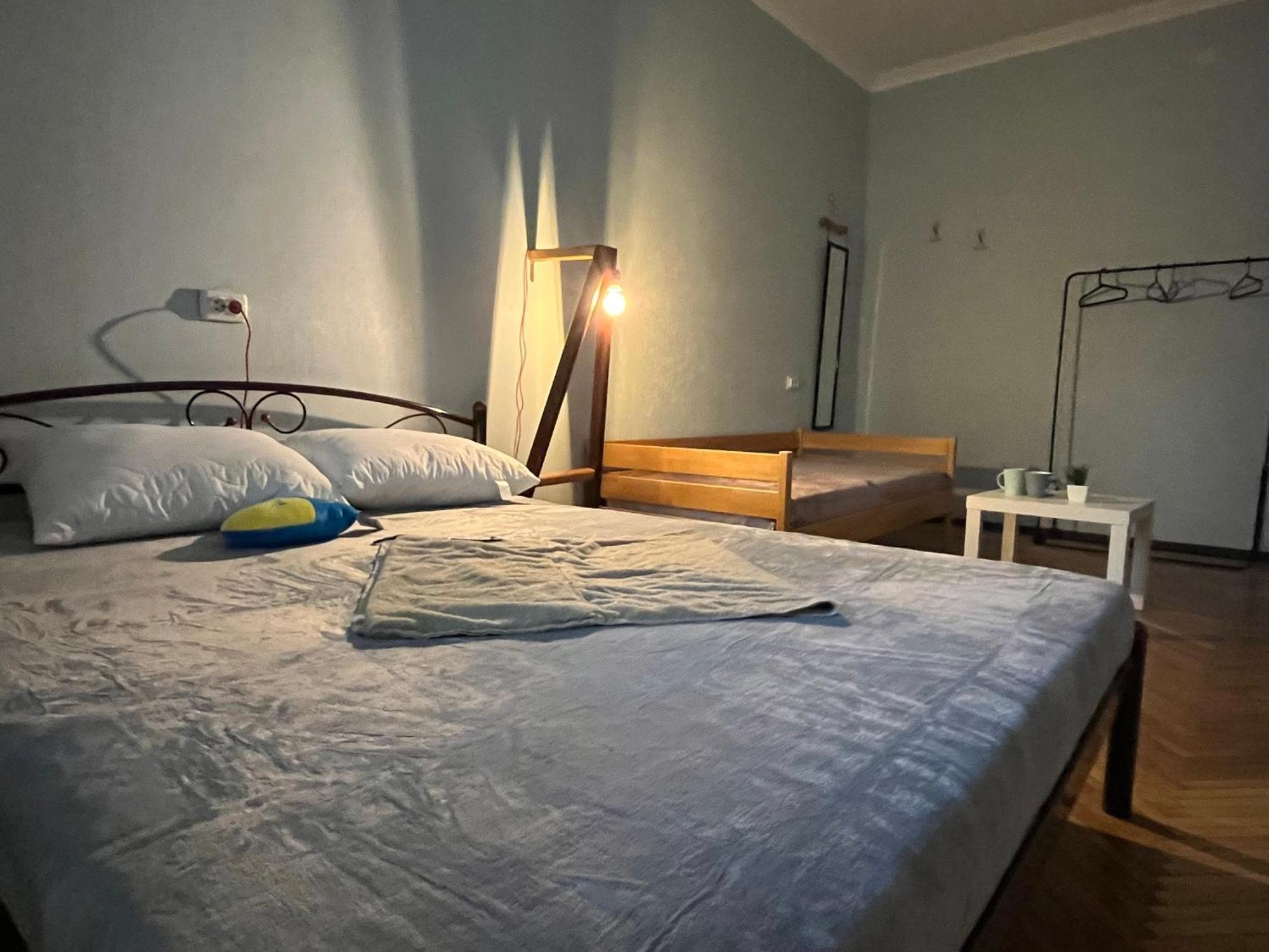 Ararat-Klovskaya Hostel-Apartments Kiev ภายนอก รูปภาพ