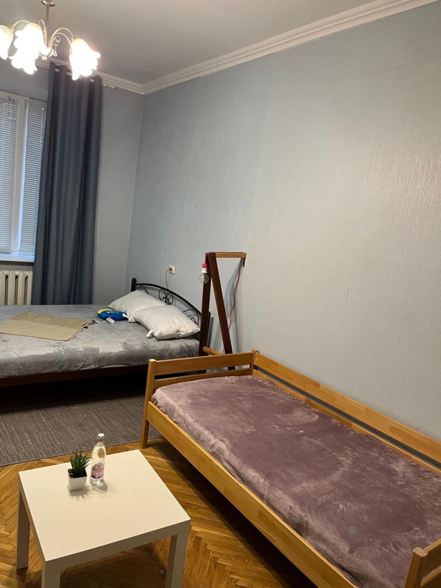 Ararat-Klovskaya Hostel-Apartments Kiev ภายนอก รูปภาพ