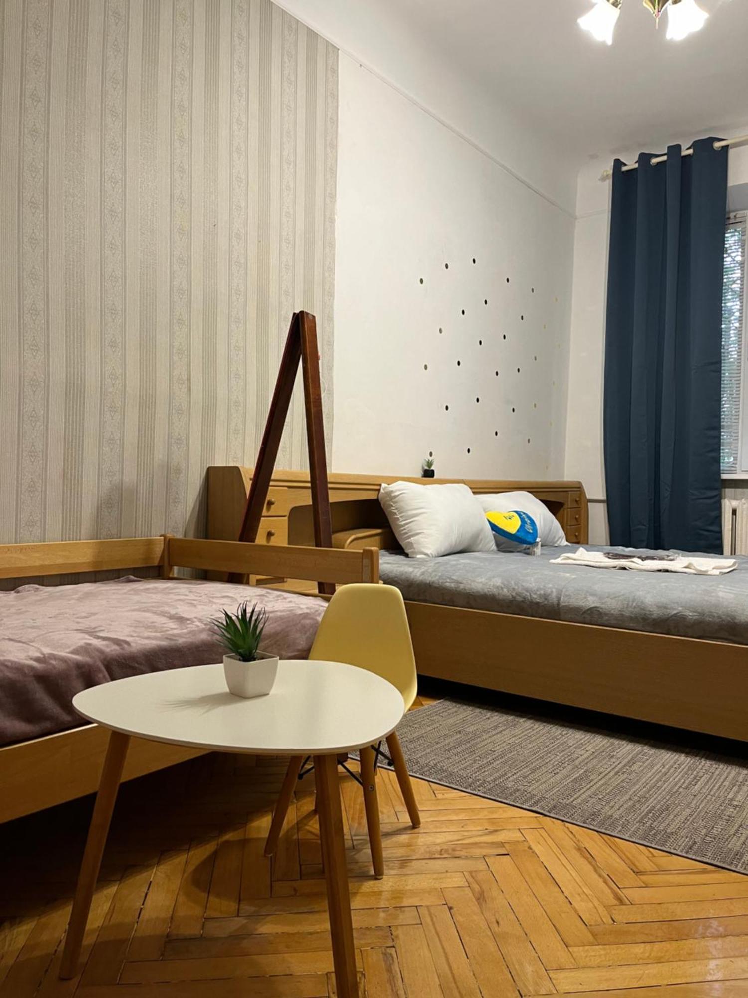 Ararat-Klovskaya Hostel-Apartments Kiev ภายนอก รูปภาพ