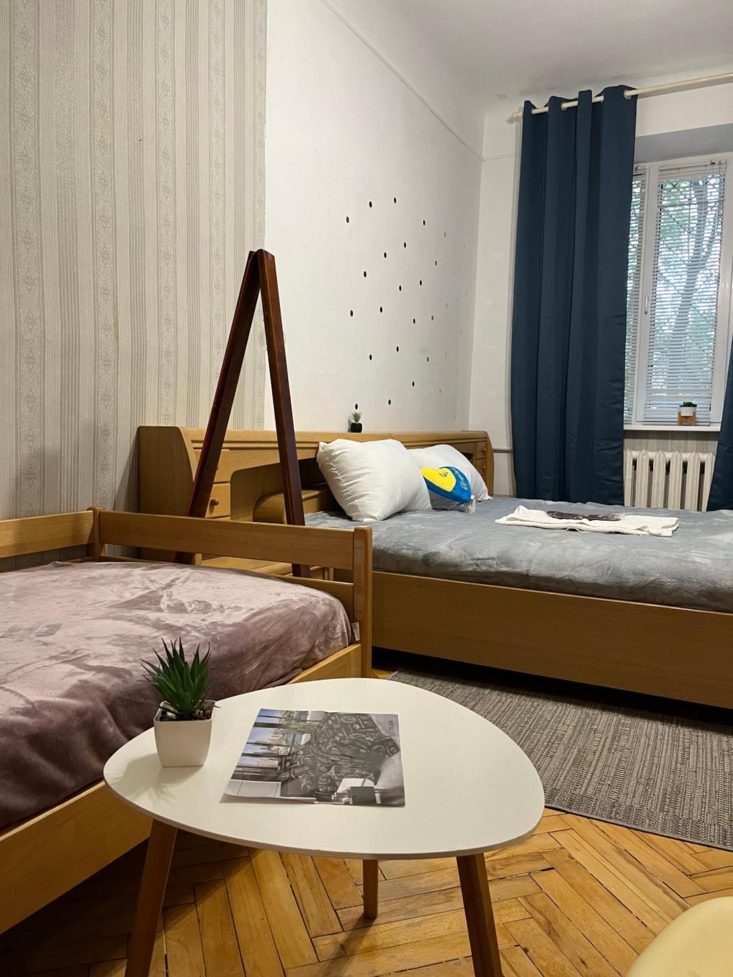 Ararat-Klovskaya Hostel-Apartments Kiev ภายนอก รูปภาพ